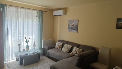 Eladó Lakás 1164 Budapest 16. kerület , Árpádföldön teraszos, kertkapcsolatos lakás