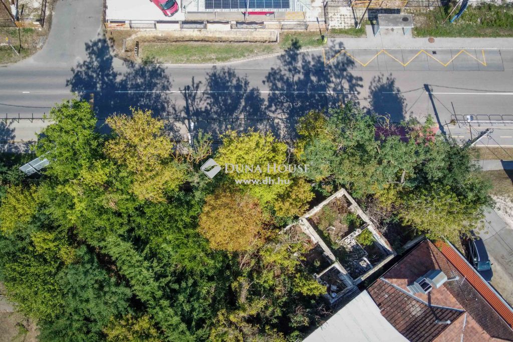 1044 Budapest 4. kerület — 1/12