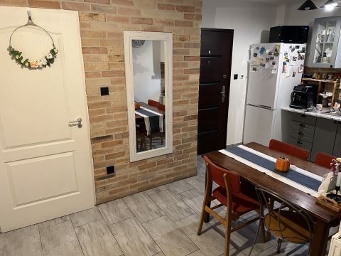 Eladó Ház 2490 Pusztaszabolcs Csendes utcában