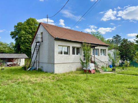 Eladó Ház 2344 Dömsöd 