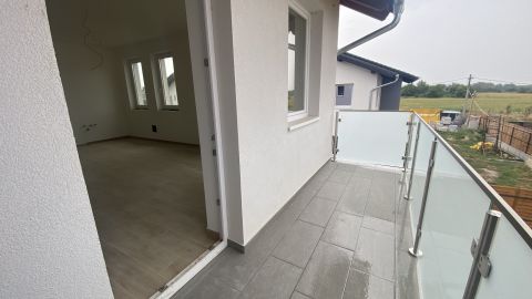 Eladó Lakás 2330 Dunaharaszti Népszerű, rendezett környéken