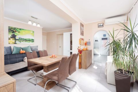 Eladó Ház 9225 Dunakiliti , Sallai Imre utca közelében