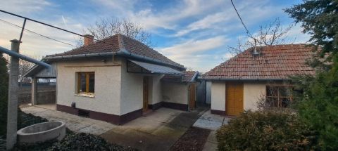 Eladó Ház 5666 Medgyesegyháza , 5666 Medgyesegyháza, Gárdonyi utca