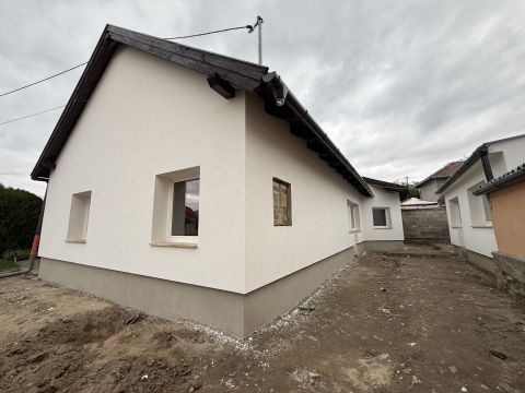 Eladó Ház 2536 Nyergesújfalu , Nyergesújfalu