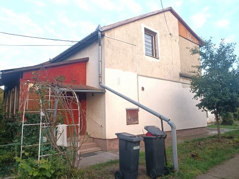 Eladó Ház 5600 Békéscsaba 