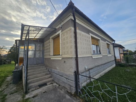 Eladó Ház 9143 Enese Szabadság utca közelében