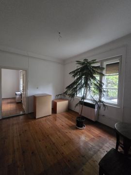 Eladó Ház 8105 Pétfürdő , azonnal költözhető