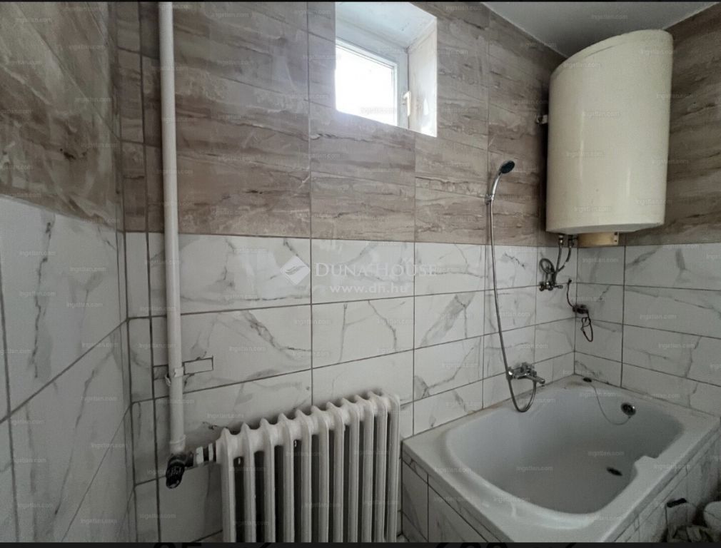 3358 Erdőtelek , Erdőtelek, Iskola utca 4 — 1/12