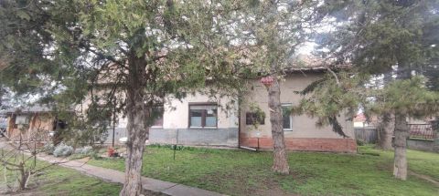 Eladó Ház 5430 Tiszaföldvár 5430 Tiszaföldvár, Csendes