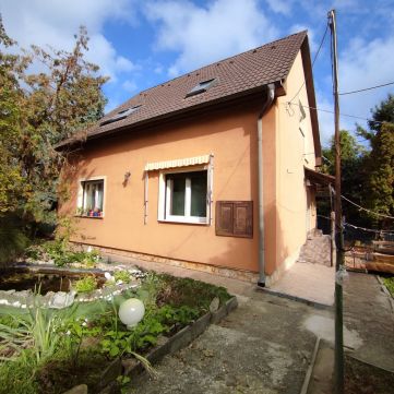 Eladó Ház 2030 Érd 