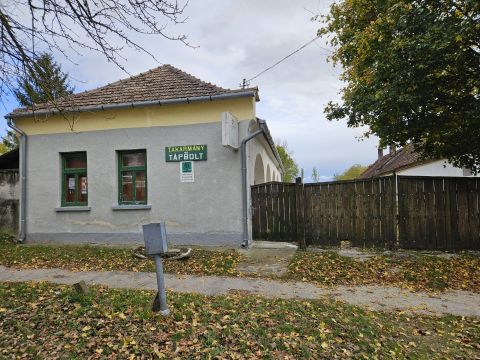 Eladó Ház 8553 Lovászpatona 