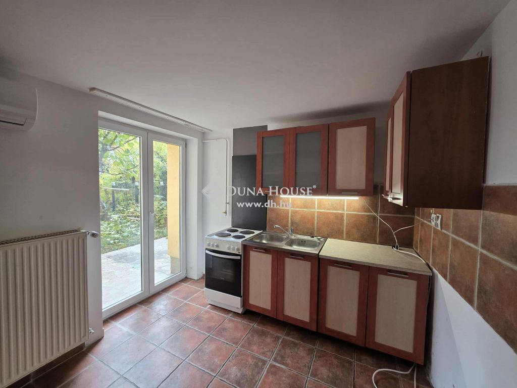 7626 Pécs — 1/24