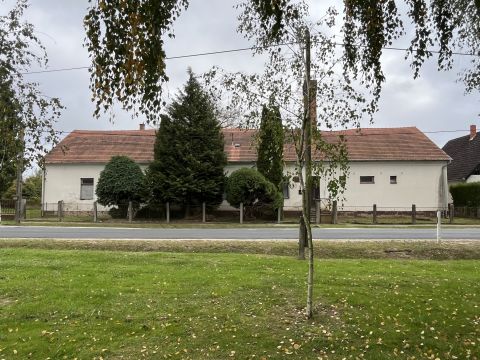 Eladó Ház 9951 Rátót , Fő utca