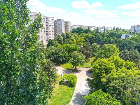 Eladó Lakás 1032 Budapest 3. kerület , Óbuda közkedvelt részén, a GOBUDA és STOP-SHOP mellett