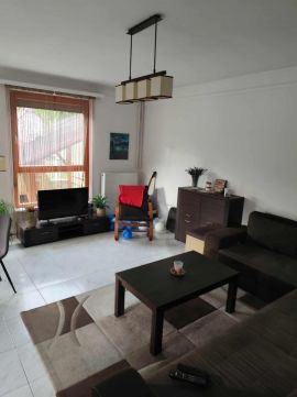 Eladó Ház 9400 Sopron Kertvárosi csendes utca, kétgenerációs/lakásos önálló ház