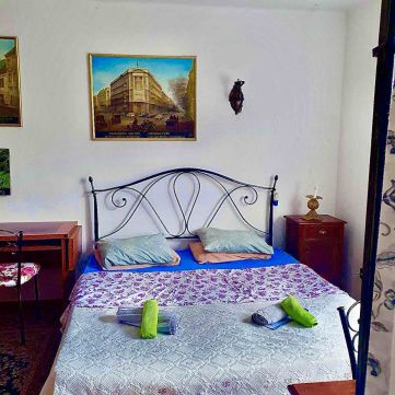 Kiadó Ház 8237 Tihany , központban