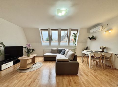 Eladó Lakás 9025 Győr 