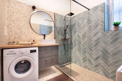 Eladó Lakás 1074 Budapest 7. kerület Síp utca és a Dohány utca sarkán Zsinagóga mellett