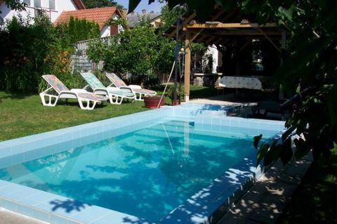 Eladó Ház 8623 Balatonföldvár , Tágas, napfényes családi ház eladó