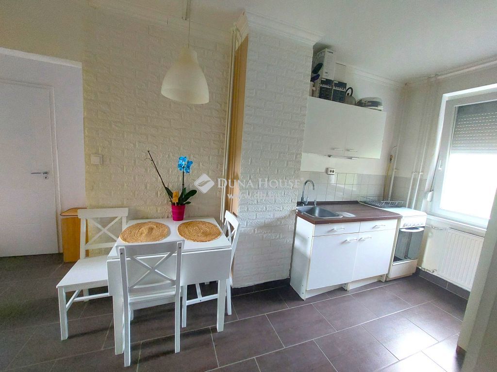 1037 Budapest 3. kerület — 1/13