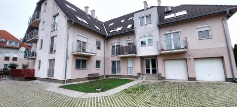 Eladó Lakás 9025 Győr , Liget u