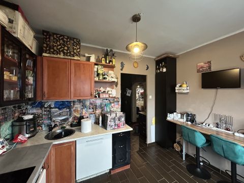 Eladó Lakás 1041 Budapest 4. kerület 