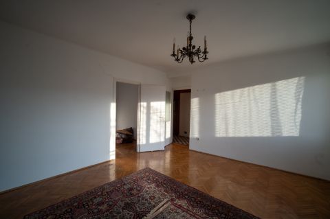 Eladó Lakás 1026 Budapest 2. kerület 