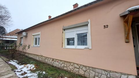 Eladó Ház 7817 Diósviszló 