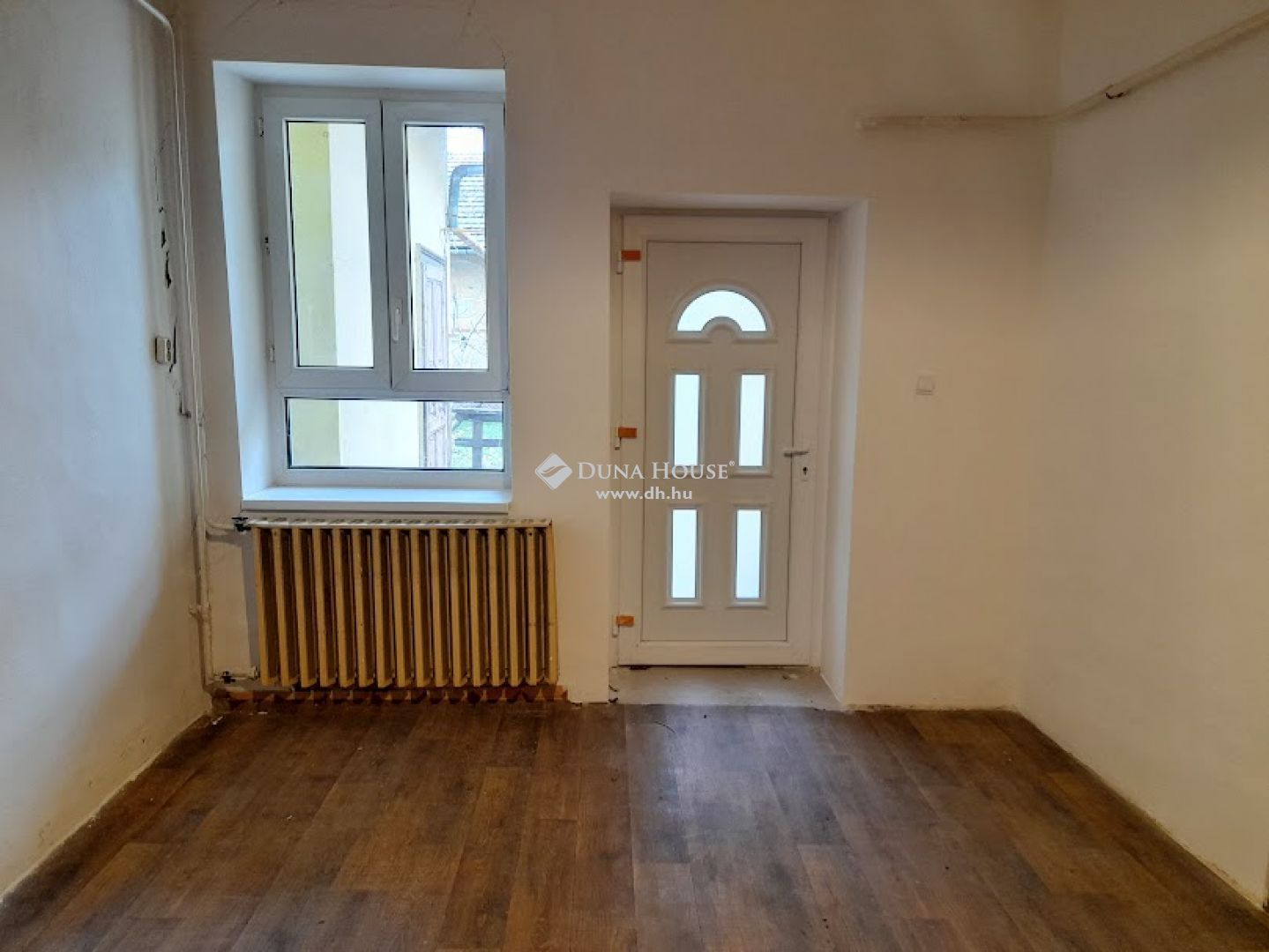 Eladó lakás Békéscsabán – LK043079