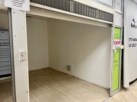 Eladó Üzlethelyiség 1026 Budapest 2. kerület Budagyöngye Bevásárlóközpont