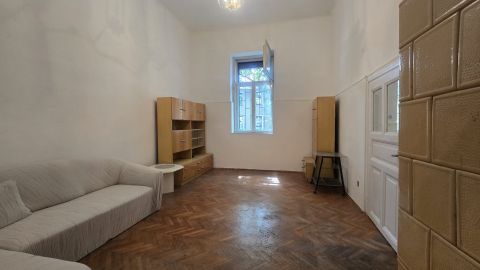 Eladó Lakás 1089 Budapest 8. kerület 