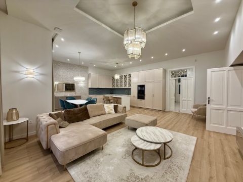 Eladó Lakás 1056 Budapest 5. kerület 