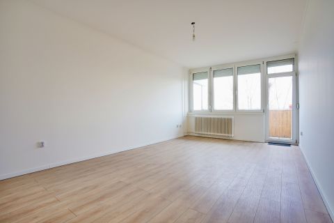 Eladó Lakás 1105 Budapest 10. kerület 