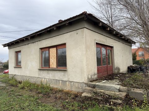 Eladó Ház 2766 Tápiószele 