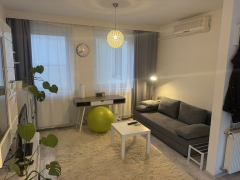 Kiadó Lakás 7621 Pécs 