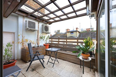 Eladó Lakás 1068 Budapest 6. kerület 