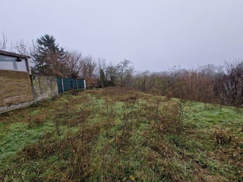 Eladó Telek 6500 Baja Belváros, Sugovica panorámás telek