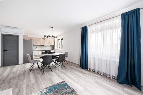 Eladó Ház 1185 Budapest 18. kerület Felújított Kétgenerációs Családi Ház