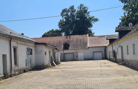 Eladó Tároló/Raktár 9400 Sopron , Belvárosban borospince eladó!