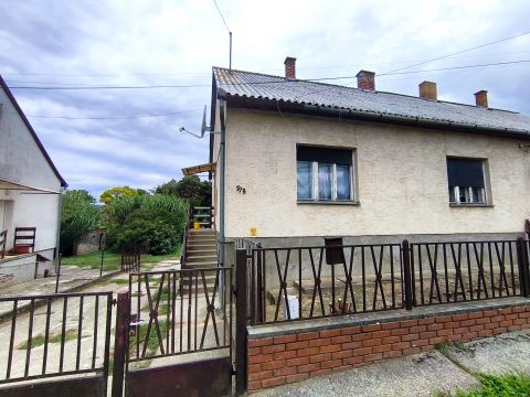 Eladó Ház 7342 Mágocs , József Attila u.