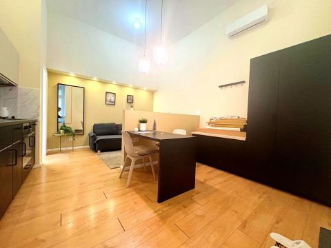 Kiadó Lakás 1072 Budapest 7. kerület 