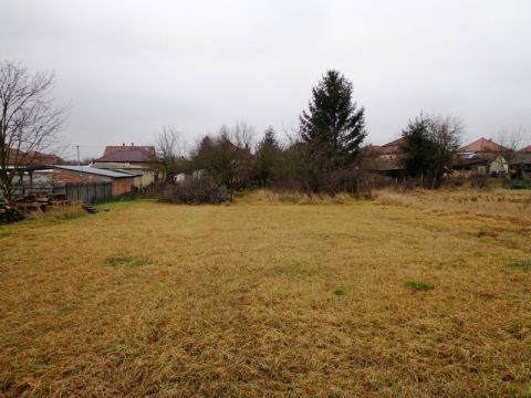 Eladó Ház 3178 Varsány nagy telkes, -két külön lakrésszel