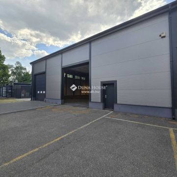 Kiadó Ipari 6000 Kecskemét , KIADÓ ÚJ 6m BELMAGASSÁGÚ RAKTÁR A KÖRÚT KÖZELÉBEN!