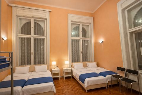 Eladó Lakás 1013 Budapest 1. kerület 