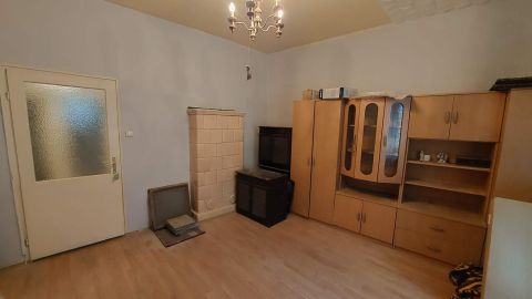 Eladó Lakás 8500 Pápa 