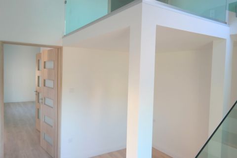 Eladó Ház 1201 Budapest 20. kerület Frissen felújított ház saját kertrésszel, tárolóval