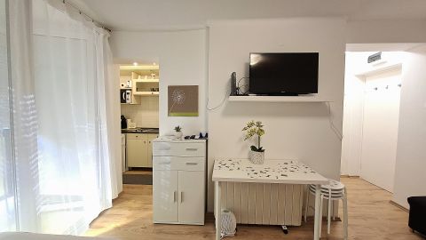 Kiadó Lakás 7815 Harkány 