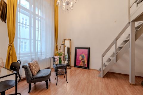 Kiadó Lakás 1051 Budapest 5. kerület 