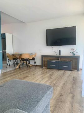 Kiadó Lakás 8230 Balatonfüred , Társasház