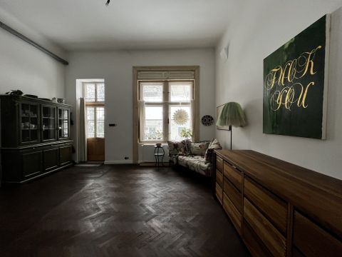 Eladó Lakás 1062 Budapest 6. kerület 